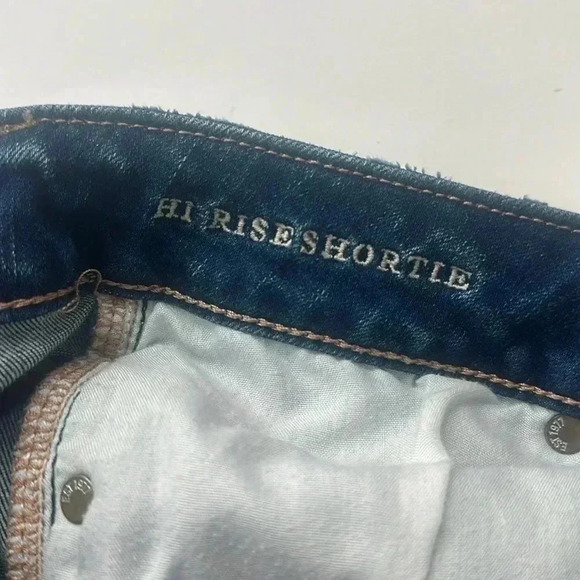 American Eagle Hi Rise Shortie Next Level Stretch Jean Shorts Size 6 - Picture 3 of 7